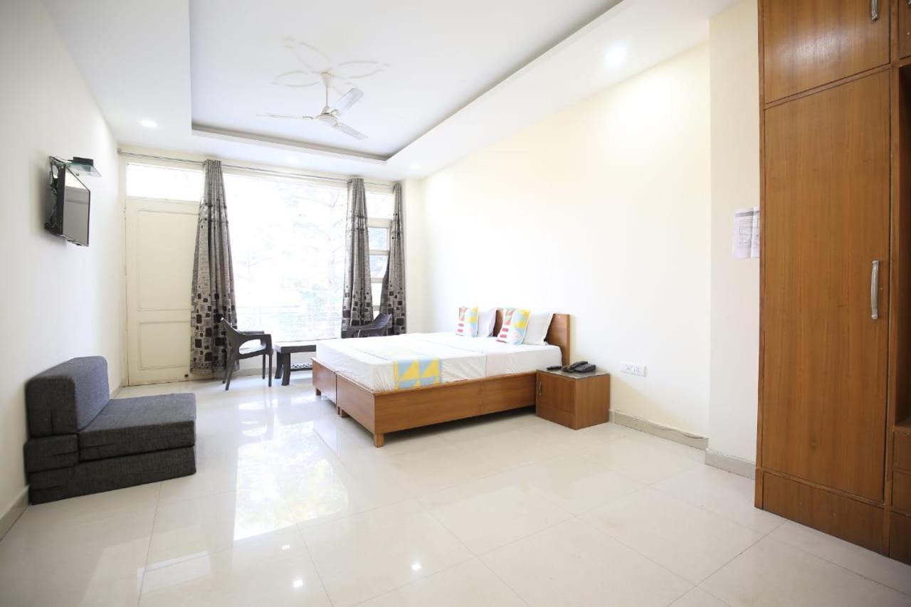Sky Home Train View Kasauli Exterior photo